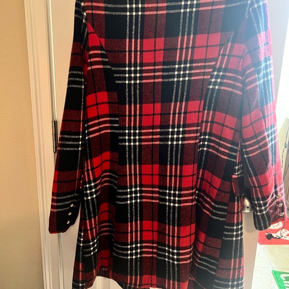 Blazer - Picture 5 of 5